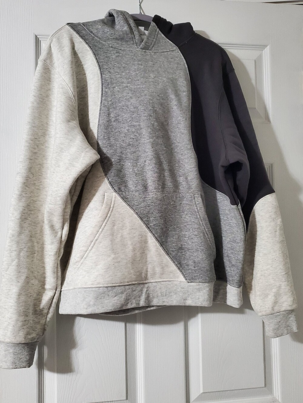 AEMI+CO Colorblock Hoodie